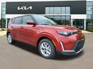 New 2025 Kia Soul LX image 1