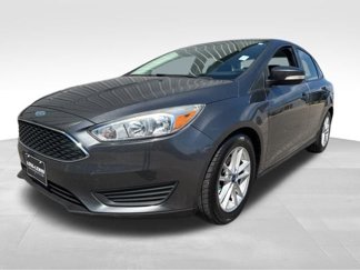 Used 2016 Ford Focus SE image 1