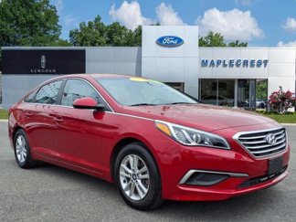 Used 2017 Hyundai Sonata SE image 1