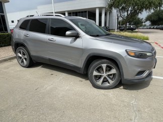 Used 2019 Jeep Cherokee Limited image 1