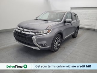 Used 2018 Mitsubishi Outlander LE image 1
