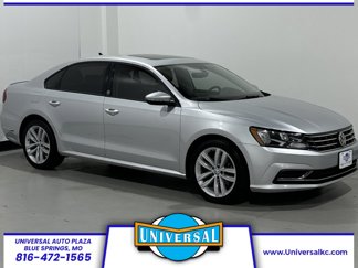 Used 2019 Volkswagen Passat 2.0T Wolfsburg w/ Wheels & Sunroof Package image 1