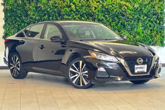 Used 2019 Nissan Altima 2.5 SR w/ SR Premium Package image 1