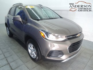 Used 2022 Chevrolet Trax LT w/ LT Convenience Package image 1