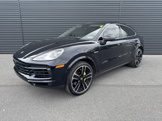 Certified 2022 Porsche Cayenne E-Hybrid image 1