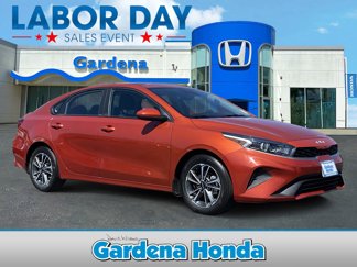 Used 2023 Kia Forte LXS image 1