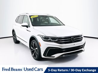 Used 2022 Volkswagen Tiguan SEL R-Line image 1