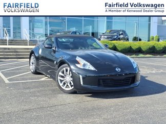 Used 2014 Nissan 370Z Roadster video 1