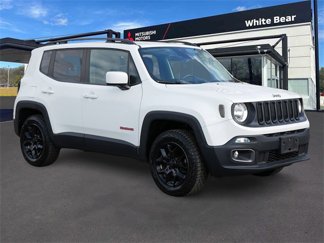 Used 2015 Jeep Renegade Latitude w/ Popular Equipment Group image 1