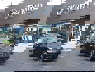 New 2025 Hyundai Elantra Limited video 1