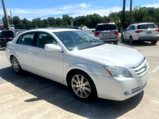 Used 2006 Toyota Avalon Limited image 1