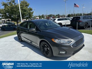 Used 2020 Ford Fusion SE w/ Equipment Group 151A image 1