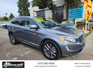 Used 2016 Volvo XC60 T5 Platinum image 1
