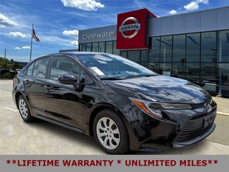 Used 2024 Toyota Corolla LE image 1