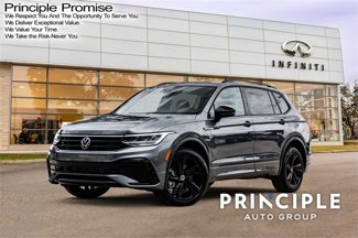 Used 2023 Volkswagen Tiguan SE R-Line image 1