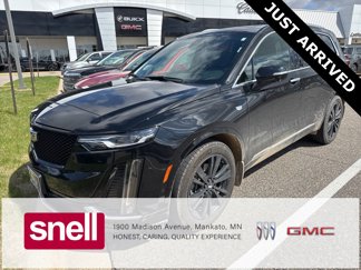 Used 2020 Cadillac XT6 Premium Luxury image 1