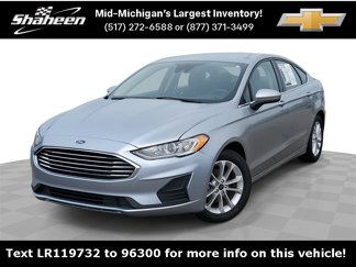 Used 2020 Ford Fusion SE image 1