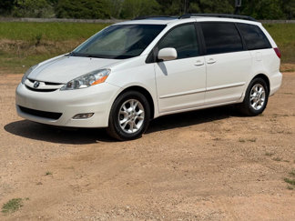 Used 2006 Toyota Sienna XLE Limited image 1