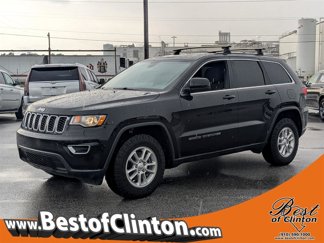 Used 2018 Jeep Grand Cherokee Laredo image 1