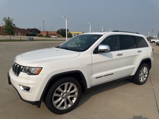 Used 2017 Jeep Grand Cherokee Limited image 1