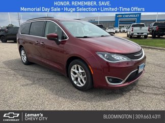 Used 2017 Chrysler Pacifica Touring Plus w/ Tire & Wheel Group image 1