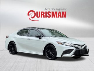 Used 2021 Toyota Camry XSE image 1
