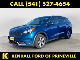 Used 2017 Kia Niro LX w/ Paint Protection Package image 1