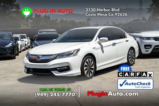 Used 2017 Honda Accord Touring image 1