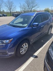 Used 2017 Nissan Rogue SV w/ SV Premium Package image 1