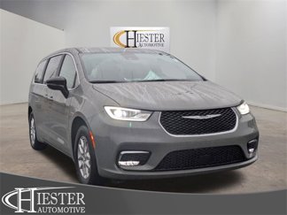 New 2025 Chrysler Pacifica Select image 1
