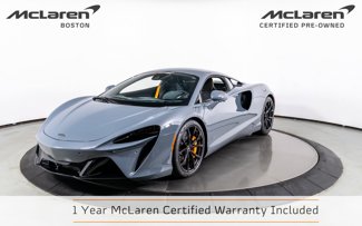 Used 2024 McLaren Artura image 1
