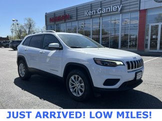 Used 2020 Jeep Cherokee Latitude image 1