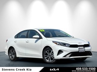 Certified 2022 Kia Forte LXS image 1