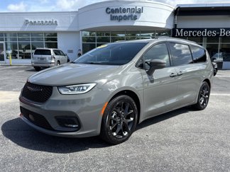 Used 2021 Chrysler Pacifica Touring-L w/ S Appearance Package image 1