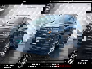 Certified 2022 Jeep Compass Latitude image 1