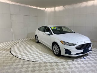 Used 2020 Ford Fusion SE image 1