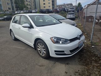 Used 2015 Volkswagen Golf SE image 1