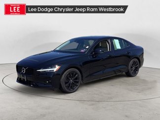 Used 2022 Volvo S60 B5 Inscription image 1