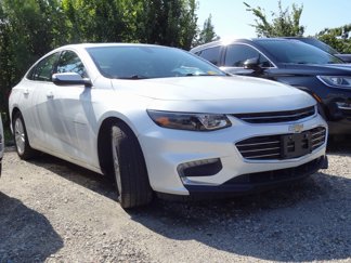 Used 2018 Chevrolet Malibu LT image 1
