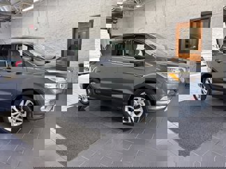 Used 2019 Ford Escape SE image 1
