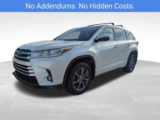 Used 2018 Toyota Highlander SE image 1