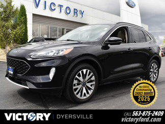Used 2020 Ford Escape Titanium image 1