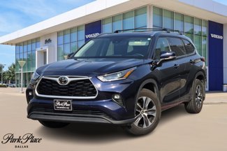 Used 2021 Toyota Highlander XLE image 1