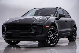 Certified 2024 Porsche Macan image 1