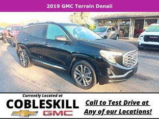 Used 2019 GMC Terrain Denali w/ Driver Alert Package II image 1