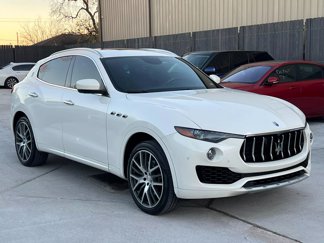 Used 2017 Maserati Levante w/ Luxury Package image 1