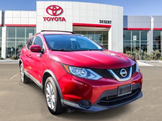 Used 2017 Nissan Rogue Sport SV image 1