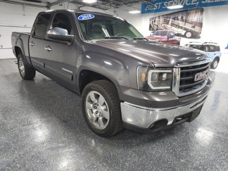 Used 2010 GMC Sierra 1500 SLT w/ LPO, Deluxe Chrome Package image 1