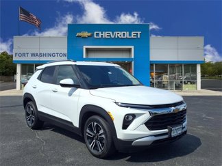 New 2025 Chevrolet TrailBlazer LT w/ LT Cold Weather Package image 1