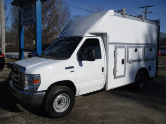 Used 2014 Ford E-350 and Econoline 350 Super Duty w/ Power Windows & Locks Group image 1